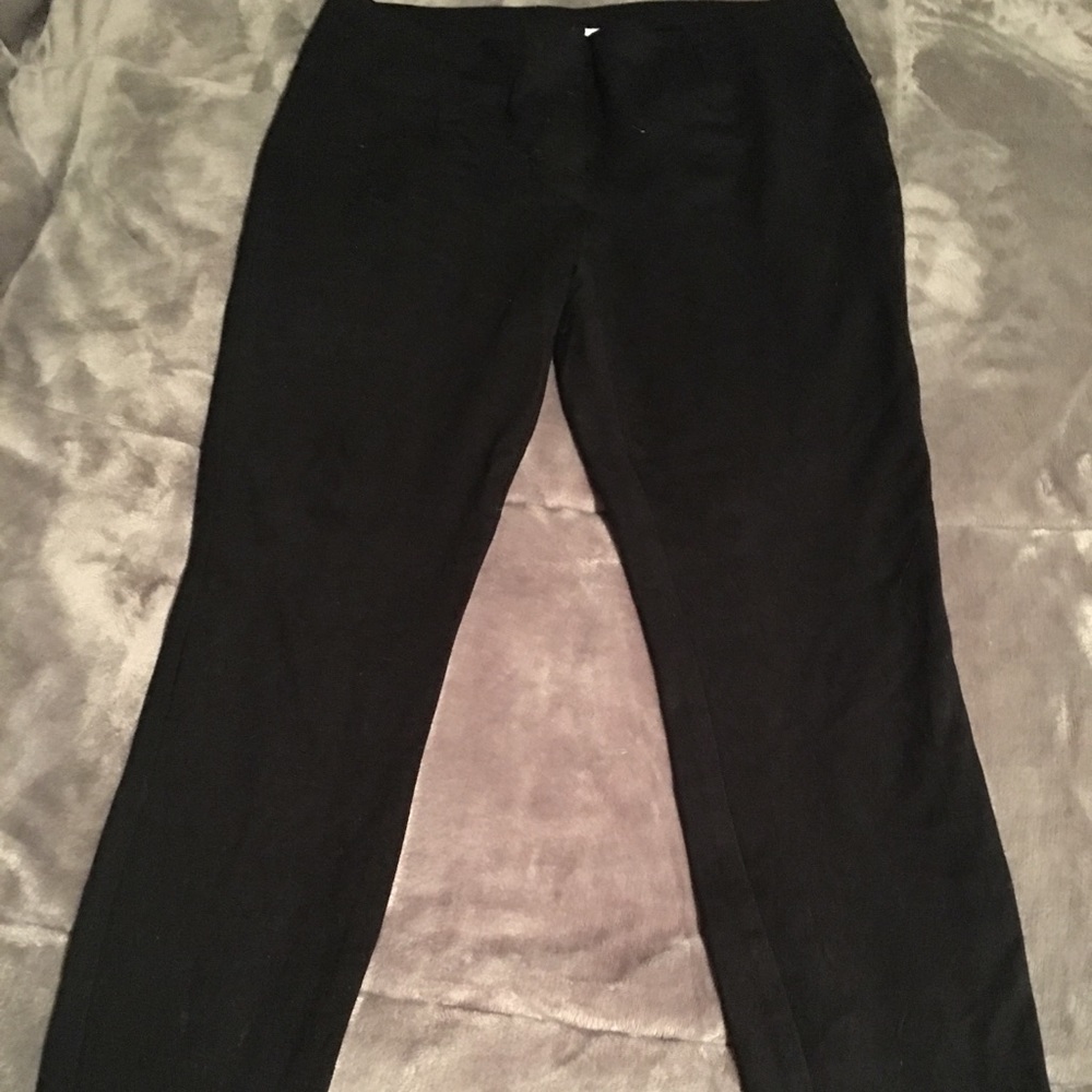 Bar III ponte type leggings